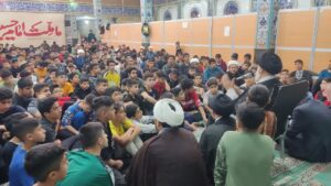 حضور نماینده ولی فقیه میان دانش آموزان معتکف